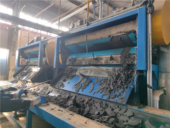 高压带式污泥深度脱水机