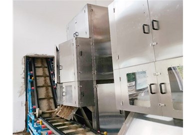 从液态泥浆到片状泥饼,一体式污泥深度脱水机轻松搞定！